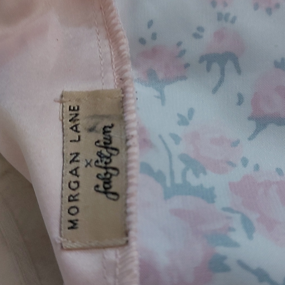 Morgan Lane Floral Robe/Barbie Core/Designer/One Size/NWOT - Picture 4 of 7